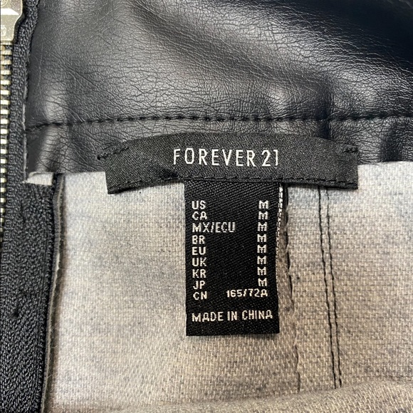 Forever 21 Faux Leather Mini Skirt - Picture 4 of 6